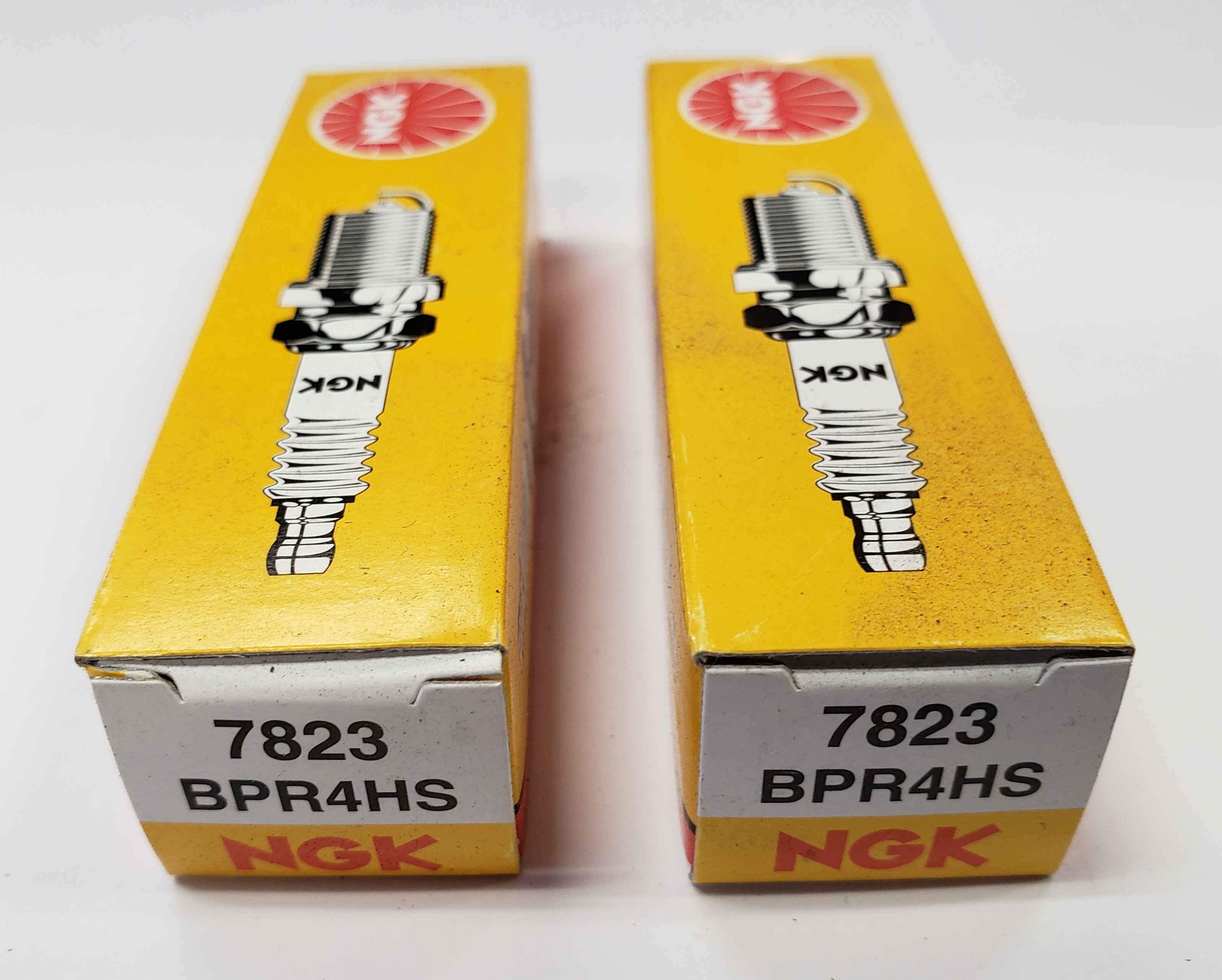 NGK BPR4HS Spark Plug 7823 fits Kubota 1337467740 Oregon 77221 (2